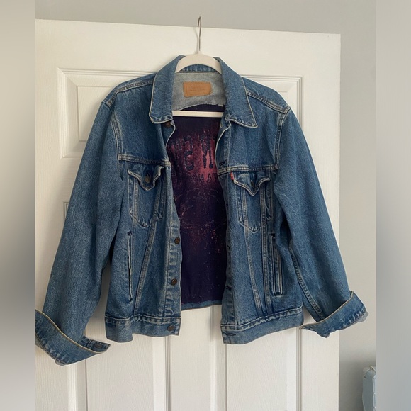 Custom Penn State Levi’s Jean jacket - Picture 3 of 4